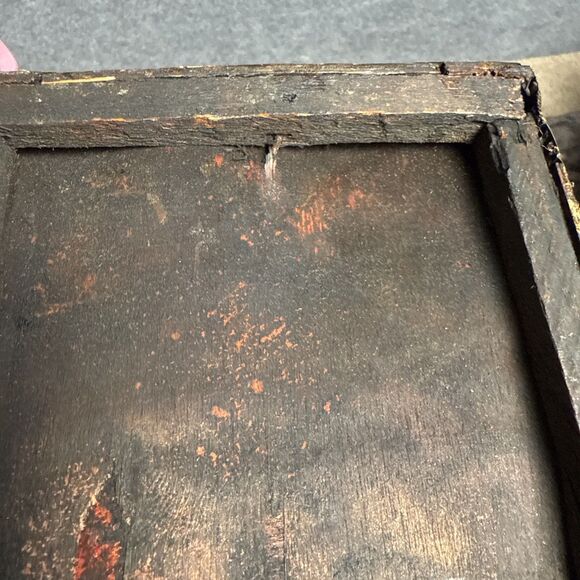 Vintage Wooden Storage Box with Woven Bamboo Panels and Hinged Lid With Latch - Picture 13 of 13